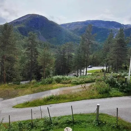 Holiday home Lyngtun Viksdalen